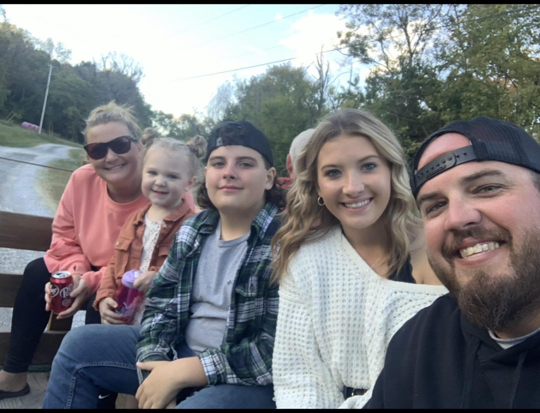 Best Yard Sign Rental Company Mt. Juliet Big Happy Birthday Yard Signs